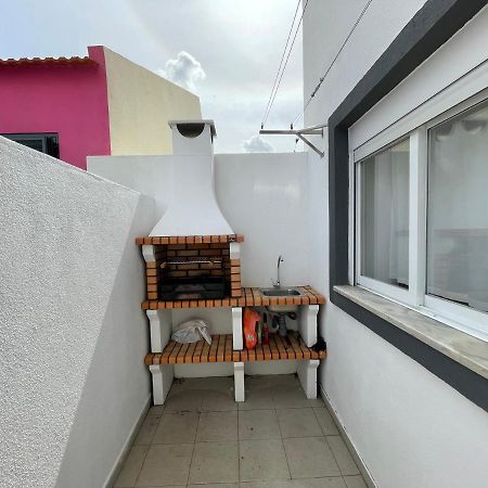 Апартаменты Happy House Barreiro Баррейру Экстерьер фото