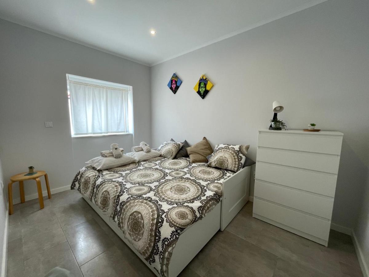 Апартаменты Happy House Barreiro Баррейру Экстерьер фото