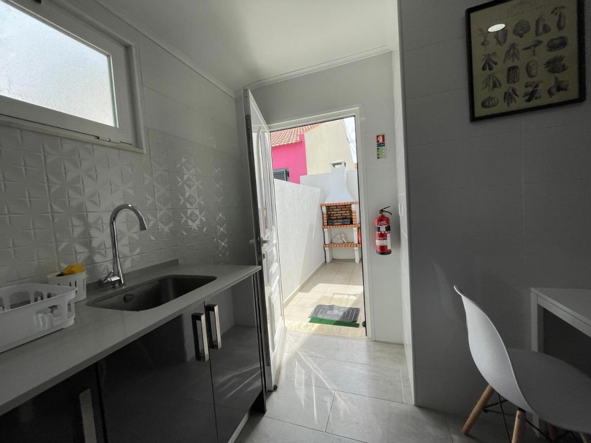 Апартаменты Happy House Barreiro Баррейру Экстерьер фото
